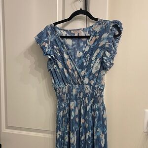 Chelsea28 Blue and Cream Floral Midi Dress